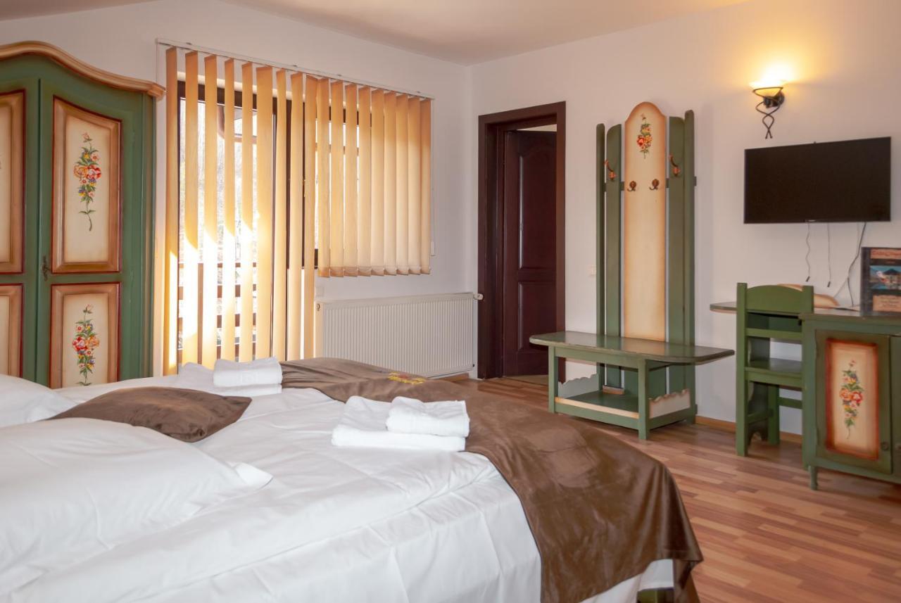 Prolex Turism Srl Hotel Bran  Eksteriør billede